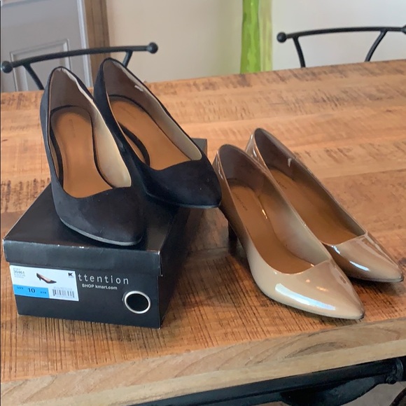 2 pairs of shoes - Picture 1 of 4